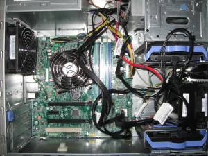 Lenovo ThinkServer TS140 with disks